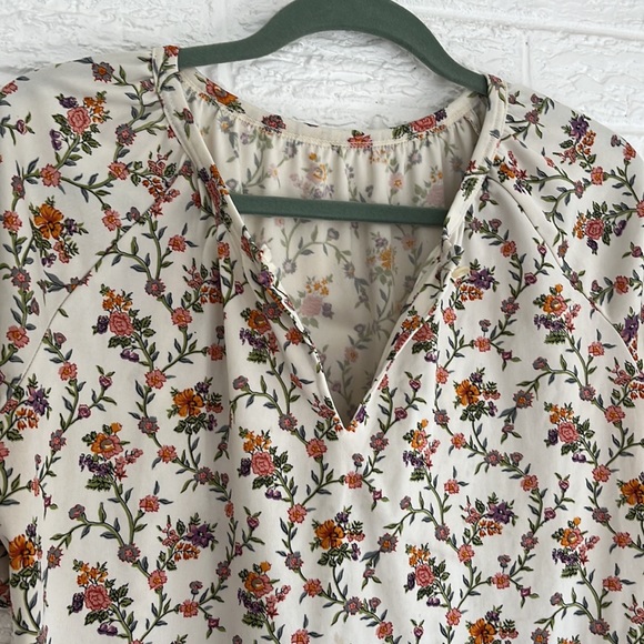 Vintage floral dreams top - Picture 4 of 6